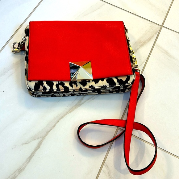 Kate Spade orange and print crossbody bag. - Picture 1 of 7